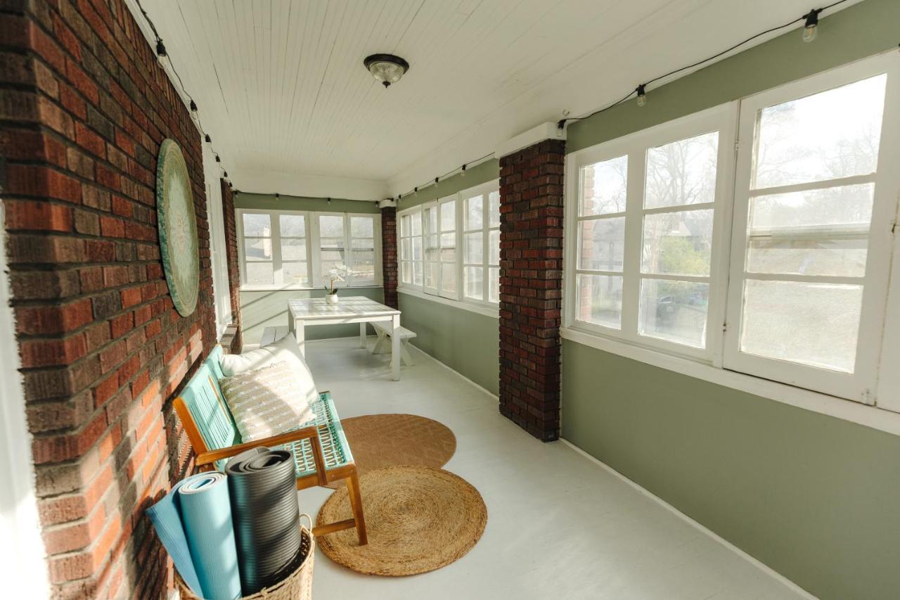 Villa Historic Revival 2Br Midtown Memphis Free Parking Fast Wifi Free Parking Yes Pets Exterior foto